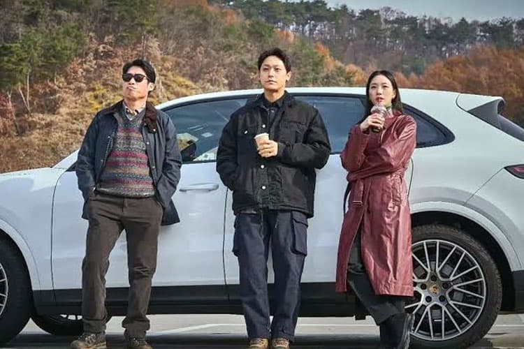 Ngabuburit Sambil Nonton, Ini Rekomendasi Film Akhir Pekan untuk Anda