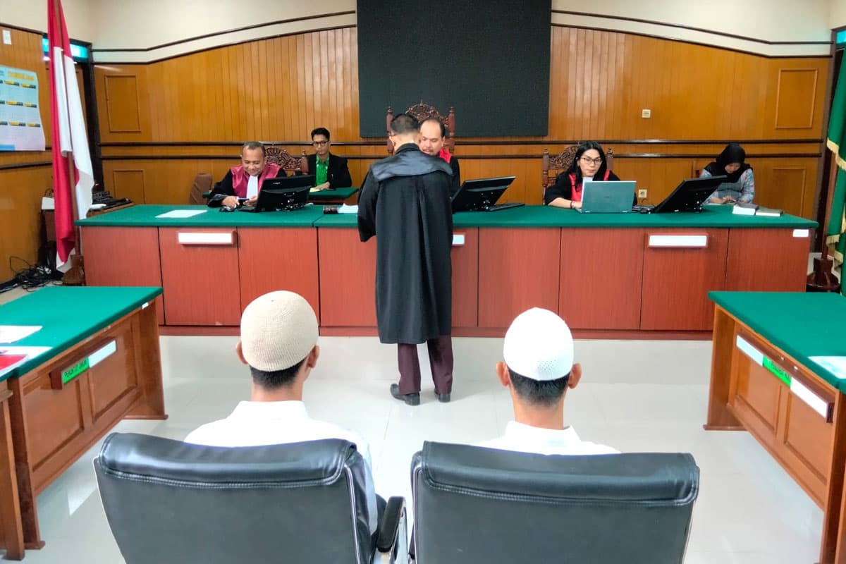 Dugaan Kolaborasi Penimbunan BBM Subsidi Terungkap dalam Sidang Kasus Kebakaran Mobil di Cianjur