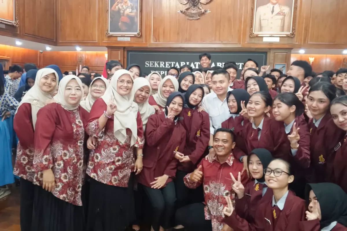 Pelajar Cianjur Tembus Istana Presiden, Saksikan Langsung Pusat Pengambilan Kebijakan Negara
