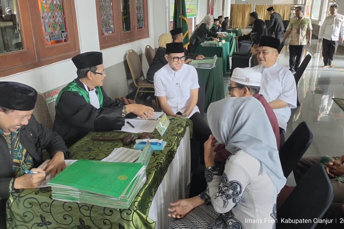 Peduli Warga, Masjid Agung Cianjur Gelar Isbat Nikah Massal bagi 78 Pasangan